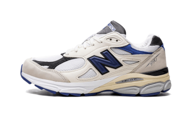 990V3 - Made In USA Cream Blue M990WB3