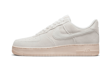 Air Force 1 Low Winter Premium Summit White DO6730-100