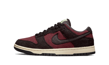 Dunk Low SE Fleece Burgundy Crush DQ7579-600