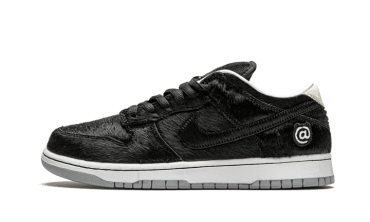 SB Dunk Low BE@RBRICK Medicom Toy CZ5127-001