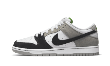 SB Dunk Low Chlorophyll BQ6817-011