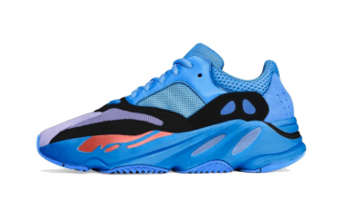 Yeezy 700 Hi-Res Blue HQ6980