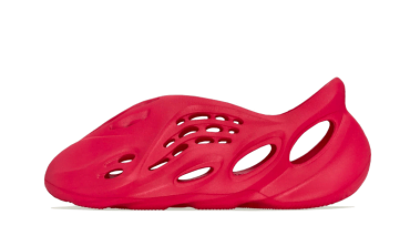 Yeezy Foam RNNR Vermillion GW3355